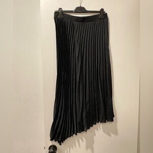 Elegant Black Pleated  Zara maxi asymmetric ‎ Skirt